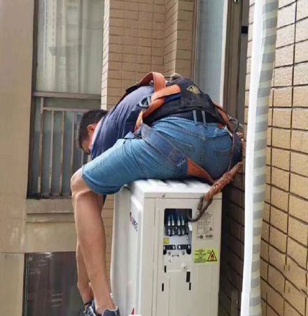 武胜空调移机